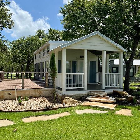 Resort At Fredericksburg Unit 9 Rocky Hill Exterior photo